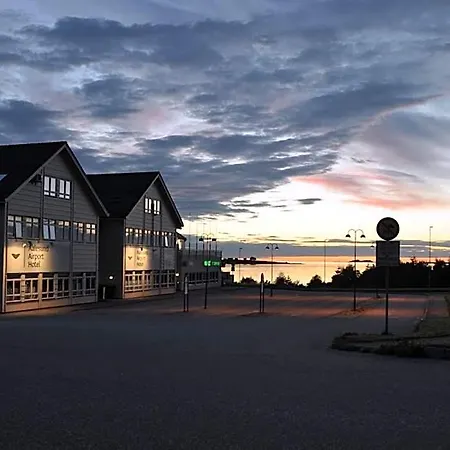 Aalesund Airport فندق