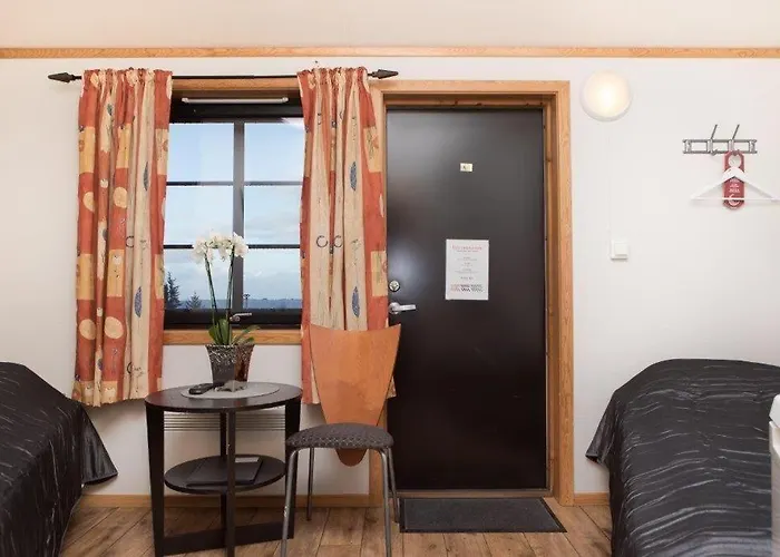 Hotell Aalesund Airport Ytterland