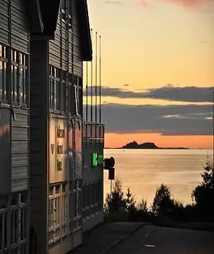Aalesund Airport Hotel 3*