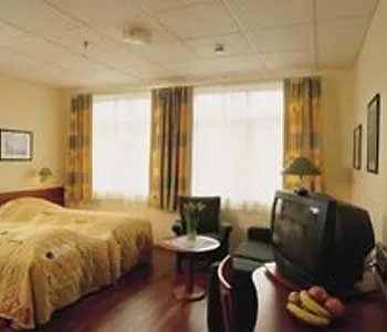Aalesund Airport Hotel 3*