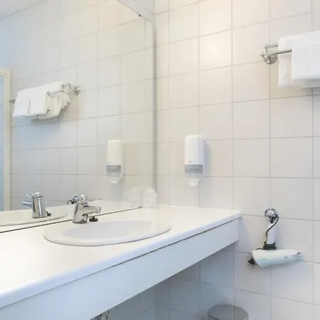 Aalesund Airport Hotel 3*